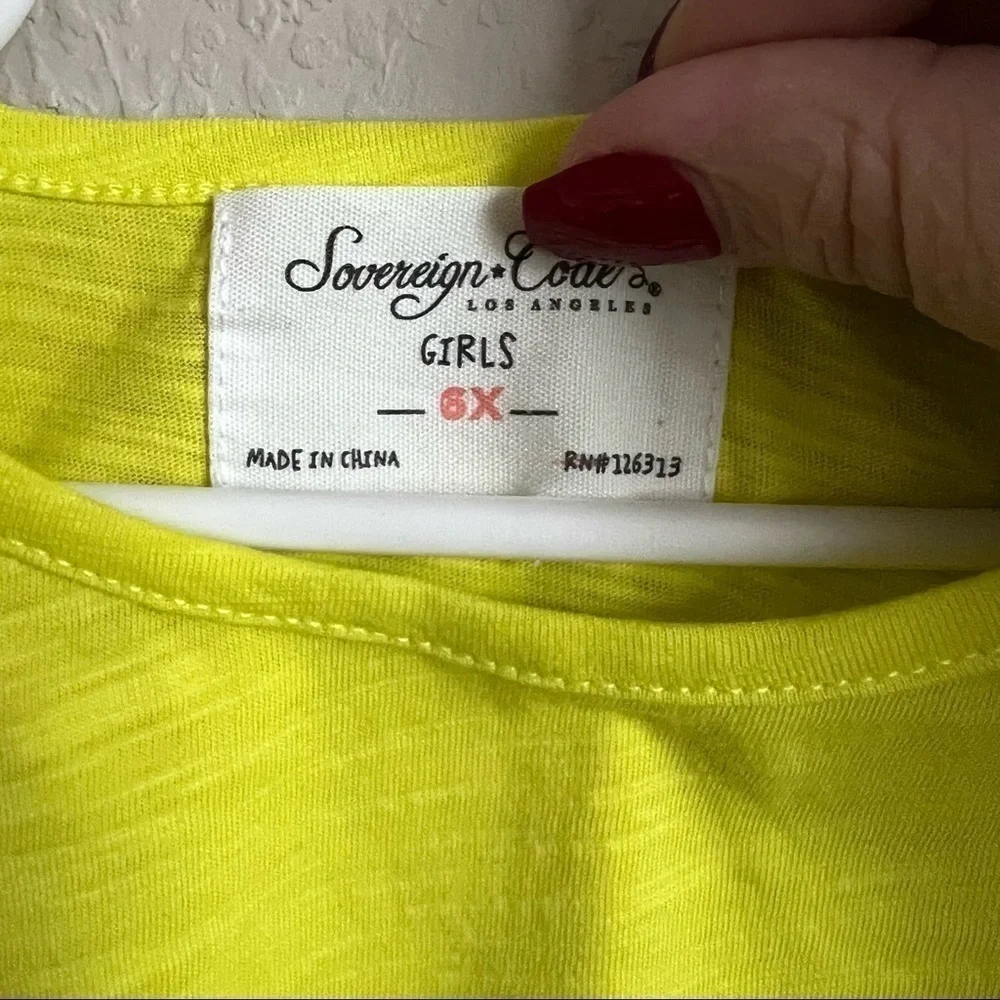 NWT Sovereign Code Neon‎ Yellow Heart T-Shirt